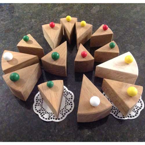 Spielzeug Torte Holz Bild 3